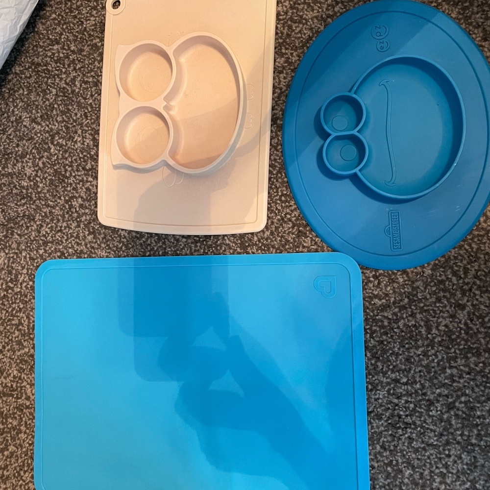 Toddler EZPZ dining lot Sesame Street